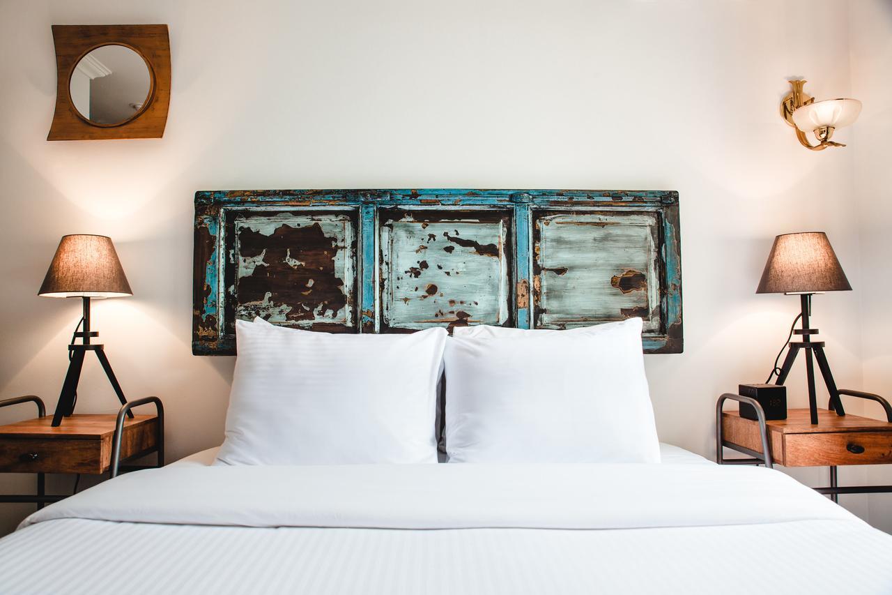 The English Bay Inn Ленглі Екстер'єр фото