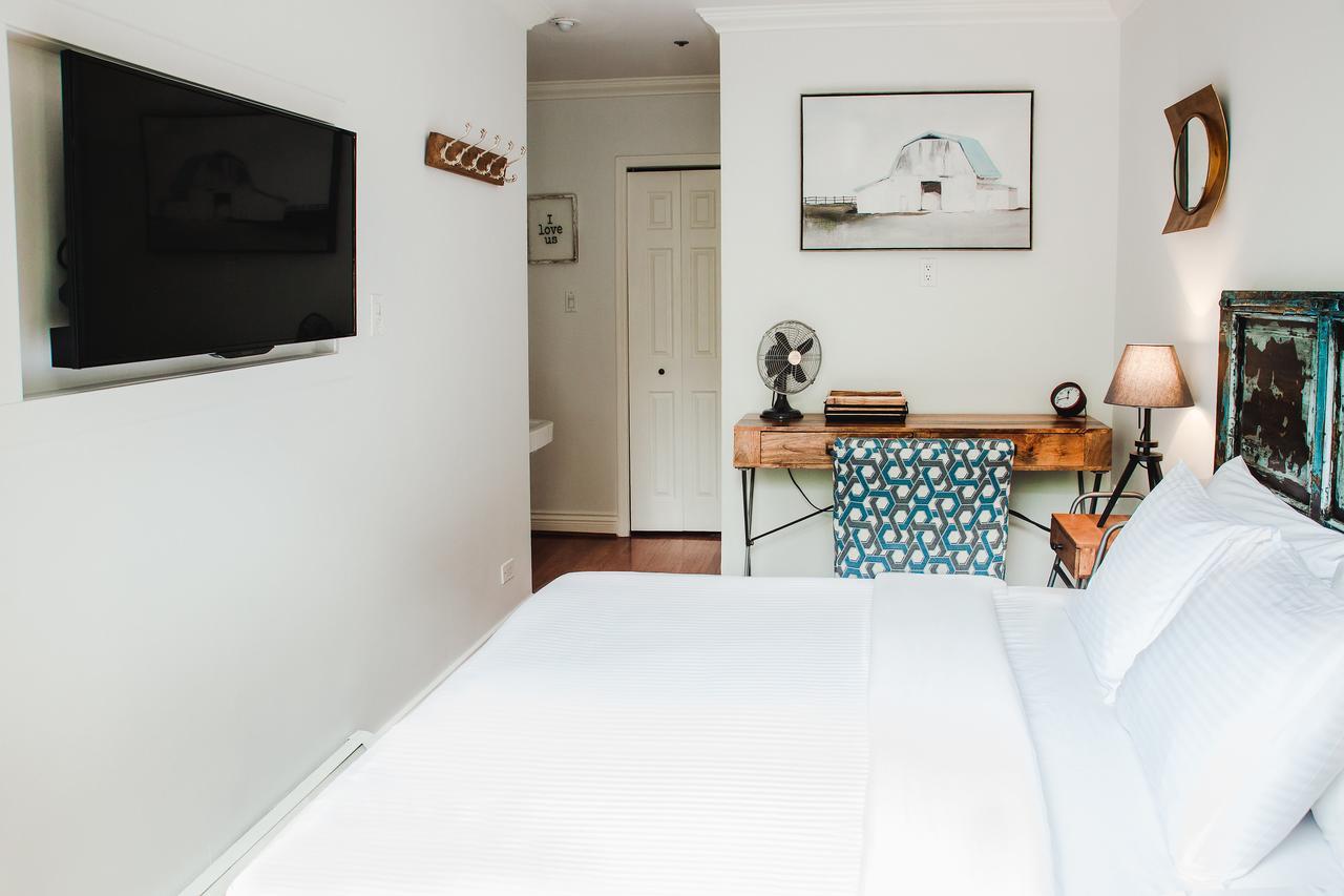 The English Bay Inn Ленглі Екстер'єр фото